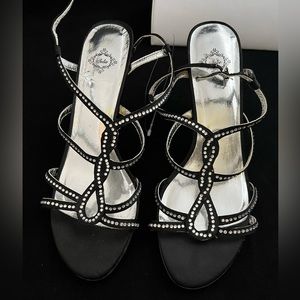 Jolie  Rhinestones Sandals High Heels Open Toe Size 9